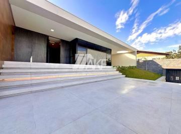 Casa · 285m² · 3 Quartos · 2 Vagas · Casa Com Piscina Proximo No Bairro Santa Maria, Chapeco - Sc