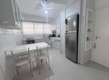 Apartamento · 111m² · 3 Quartos · Apartamento 3 Dorm. a Venda Centro