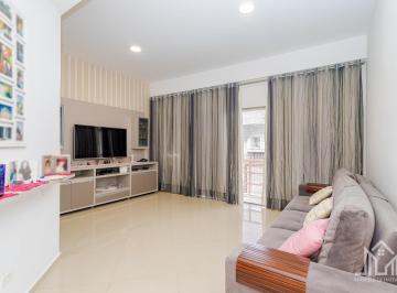 Casa · 241m² · 3 Quartos · 5 Vagas · Casa Para Venda Em Guabirotuba de 241.00 m² Com 3 Quartos, 1 Suite E 5 Garagens