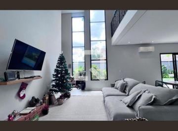 Casa · 270m² · 4 Quartos · 4 Vagas · Imoveis - Em Swiss Park