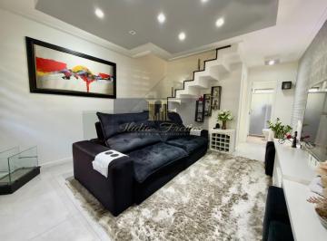 Casa · 80m² · 2 Quartos · 1 Vaga · Casa Para Venda Em Teresópolis, Bom Retiro, 2 Dormitórios, 2 Banheiros, 1 Vaga