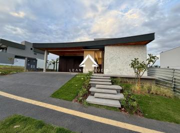 Casa · 182m² · 3 Quartos · 4 Vagas · Casa Em Condomínio Para Venda Em Aparecida de Goiânia, Jardins Sevilha, 3 Dormitórios, 3 Suítes, 4 B