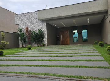 Casa · 160m² · 3 Quartos · 4 Vagas · Casa Em Ponte Alta (Gama), Brasília/df de 160 m² 3 Quartos À Venda por R$750.000