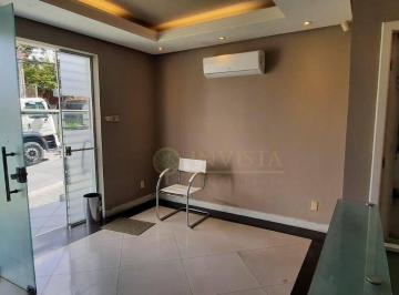 Comercial · 91m² · Loja Em Centro, Florianópolis/sc de 91 m² Para Locação R$5.900,00/mes