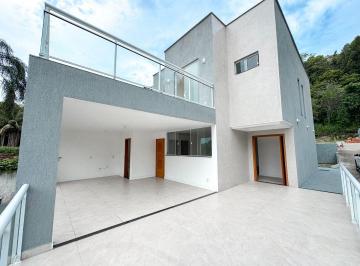Casa · 200m² · 3 Quartos · 1 Vaga · Casa Em Pendotiba, Niterói/rj de 200 m² 3 Quartos À Venda por R$1.200.000ou Para Locação R$5.50