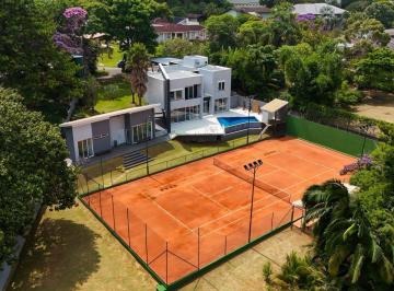 Casa · 600m² · 3 Quartos · 4 Vagas · Casa Em Bosque Do Vianna, Cotia/sp de 600 m² 3 Quartos À Venda por R$8.000.000ou Para Locação R$