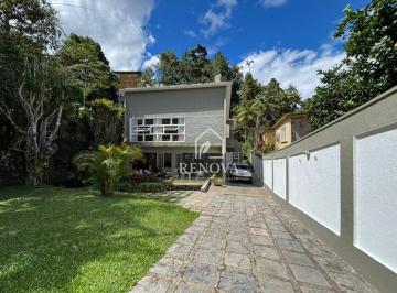 Casa · 253m² · 5 Quartos · 8 Vagas · Casa Em Iucas, Teresópolis/rj de 253 m² 5 Quartos À Venda por R$1.100.000