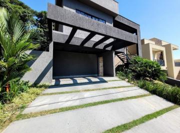 Casa · 136m² · 2 Quartos · 2 Vagas · Casa Em Flamengo, Maricá/rj de 136 m² 2 Quartos À Venda por R$890.000