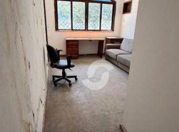 Casa · 300m² · 3 Quartos · 2 Vagas · Casa Em Vital Brasil, Niterói/rj de 300 m² 3 Quartos À Venda por R$950.000