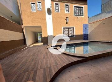 Casa · 230m² · 4 Quartos · 1 Vaga · Casa Em Porto Novo, São Gonçalo/rj de 230 m² 4 Quartos À Venda por R$790.000