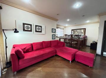 Casa · 231m² · 3 Quartos · 4 Vagas · Casa Em Igapó, Londrina/pr de 231 m² 3 Quartos À Venda por R$1.200.000