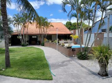 Casa · 225m² · 3 Quartos · Casa Para Venda Em Saquarema, Gravatá, 3 Dormitórios, 1 Suíte, 2 Banheiros