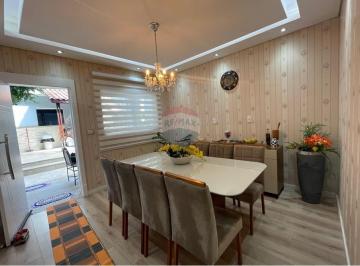 Casa · 302m² · 3 Quartos · 2 Vagas · Jardim Adriana: Espaço E Conforto Em Guarulhos