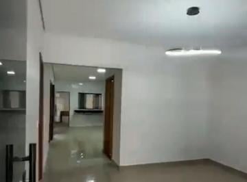 Casa · 180m² · 3 Quartos · 3 Vagas · Casa À Venda - Em Ceilândia Sul