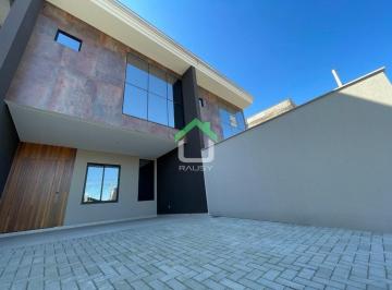 Casa · 129m² · 2 Quartos · Sobrado No Iririú Excelente Localização