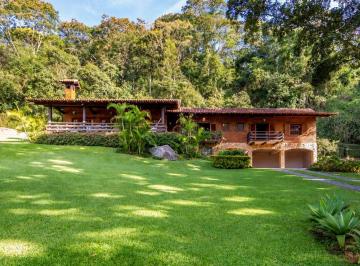 Casa · 436m² · 5 Quartos · 3 Vagas · Casa Com 5 Quartos Em Iucas, Teresópolis/rj.