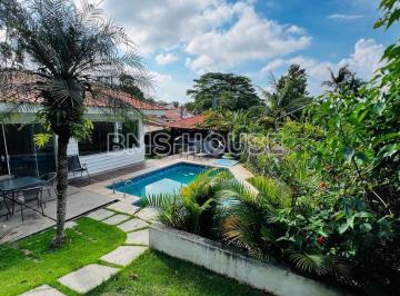Casa · 200m² · 3 Quartos · 4 Vagas · Casa Para Venda Em Carapicuíba, Granja Santa Maria, 3 Dormitórios, 1 Suíte, 4 Banheiros, 4 Vagas