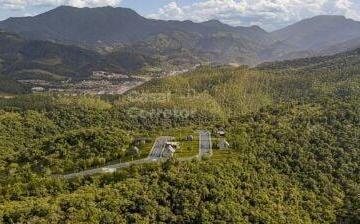 Terreno · 467m² · O Espaço Perfeito Para Sua Casa Ideal: 467,15 m² de Liberdade
