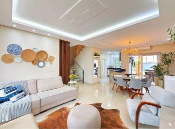 Casa · 142m² · 3 Quartos · 2 Vagas · Casa À Venda - Em Hípica