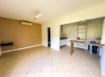 Casa · 32m² · 1 Quarto · 4 Vagas · Casa Em Itaipu, Niterói/rj de 32 m² 1 Quartos Para Locação R$2.000,00/mes