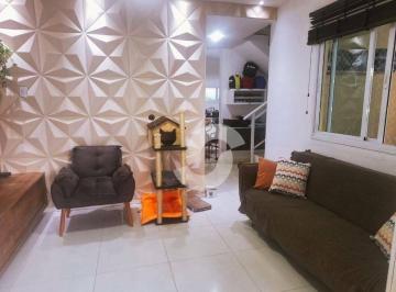 Casa · 120m² · 3 Quartos · 5 Vagas · Casa Em Maceió, Niterói/rj de 120 m² 3 Quartos À Venda por R$490.000
