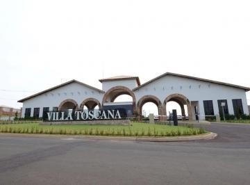 Casa · 317m² · 3 Quartos · 2 Vagas · Casa Para Venda Em Condomínio Vila Toscana de 317.00 m² Com 3 Quartos, 3 Suites E 2 Garagens