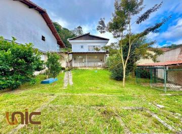 f9c32fb78d59288a25f55f8bc7ae59dd.jpg · Casa Com 3 Dormitórios À Venda, 226 m² por R$780.000 - Vale Do Paraíso - Teresópolis/rj