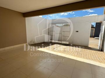 Foto 01 · Casa de 3 Quartos Sendo 1 Suíte Com Closet