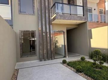 Casa · 180m² · 3 Quartos · 2 Vagas · Casa Padrão À Venda Com 3 Quartos, Sendo 1 Suíte - Alphaville, Campos Dos Goytacazes, Rj
