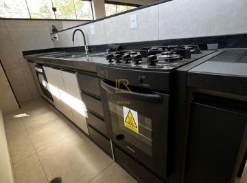 Casa · 50m² · 2 Quartos · 1 Vaga · Sobrado Para Alugar Em Centro de 50.00 m² Com 2 Quartos, 1 Suite E 1 Garagem