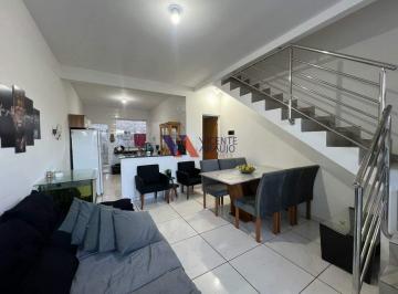 Sala de estar e jantar · Oportunidade: Casa 2 Quartos - Alto Das Flores