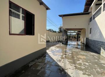 Casa · 280m² · 4 Quartos · 3 Vagas · Casa Ampla Com 4 Quartos E Quintal Espaçoso No Bela Vista