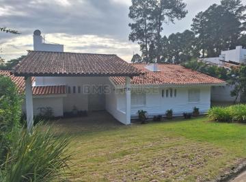 Casa · 250m² · 3 Quartos · 4 Vagas · Casa Para Locação Em Carapicuíba, Granja Santa Maria, 3 Dormitórios, 2 Suítes, 4 Banheiros, 4 Vagas
