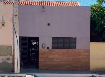 Casa · 110m² · 3 Quartos · Casa Em Centro, Patos/pb de 110 m² 3 Quartos À Venda por R$360.000