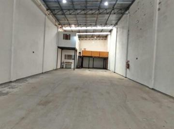 Comercial · 350m² · Galpão Em Vila Maria de Maggi, Suzano/sp de 350 m² Para Locação R$10.000,00/mes