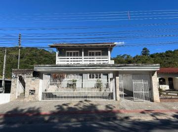 Casa · 500m² · 15 Quartos · 13 Vagas · Casa Em Espinheiros, Itajaí/sc de 500 m² 15 Quartos À Venda por R$2.500.000