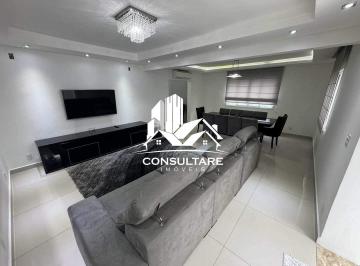 Casa · 237m² · 4 Quartos · 4 Vagas · Casa Em José Menino, Santos/sp de 237 m² 4 Quartos À Venda por R$2.400.000