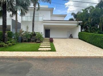 phototune1ai1782395289.jpeg · Casa Para Venda Em Uberlândia/mg - 3 Dorm. 309 m² Área Útil