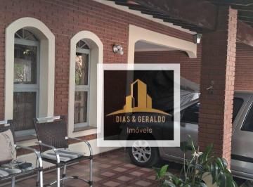 ccdeea8afc1ebfd0448ebdc3dcf0c213.jpg · Casa À Venda, 200 m² por R$1.060.000 - Conjunto Residencial Trinta E Um de Março - São José Dos