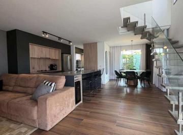 161511015d0dce6994b708cadd3b8b.jpeg · Casa Em Condomínio Fechado À Venda Na Barra | Balneário Camboriú