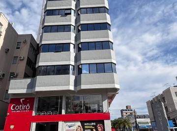 Comercial · 40m² · Sala Comercial Em Excelente Localização No Bairro Kobrasol