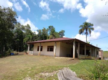 Rural · 3 Quartos · Chácara Com 3 Dormitórios À V
