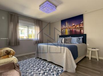 Casa · 220m² · 4 Quartos · 4 Vagas · Casa À Venda No Condomínio New Ville