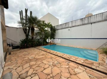 Casa · 315m² · 4 Quartos · 6 Vagas · Casa Com 4 Quartos Sendo 4 Suíte Disponível Para Venda No Bairro Jardim Karaíba Em Uberlândia - Mg