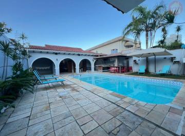 img0 · Casa Térrea Com Psicina por 990 Mil a 200 m Da Praia Do Flórida