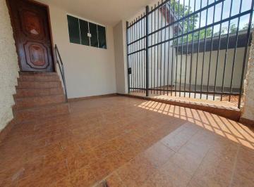 Casa · 110m² · 2 Quartos · 4 Vagas · Casa Para Alugar Em Jaraguá de 110.00 m² Com 2 Quartos E 4 Garagens