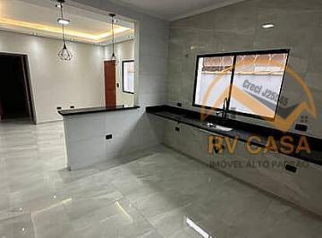 Casa · 83m² · 2 Quartos · 2 Vagas · Casa Alto Padrão Em Mongaguá Com 2 Dormitórios