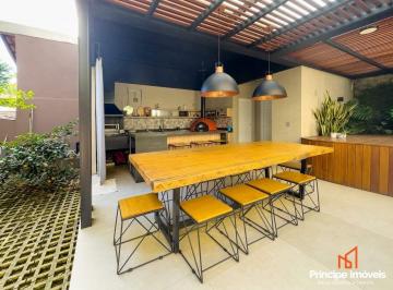 Casa · 280m² · 3 Quartos · 3 Vagas · Casa Com 3 Quartos No Boa Vista Em Joinville