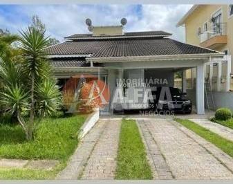 Casa · 360m² · 3 Quartos · Casa Em Jardim Caiapia, Cotia/sp de 360 m² 3 Quartos À Venda por R$1.250.000