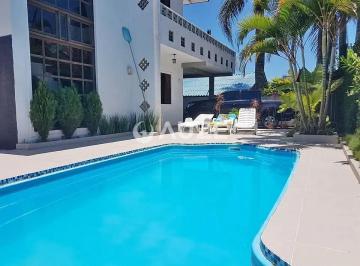 Casa · 130m² · 3 Quartos · 3 Vagas · Casa Em Centro, Guaratuba/pr de 130 m² 3 Quartos À Venda por R$1.250.000